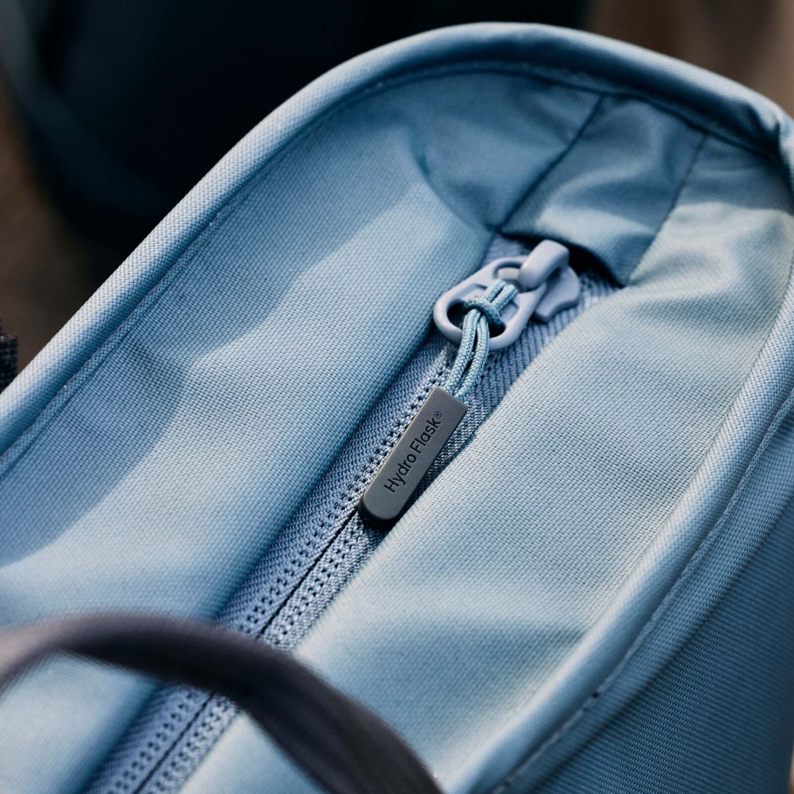 Hydro Flask Carryout™ Soft Cooler Tote 10 L - Image 45